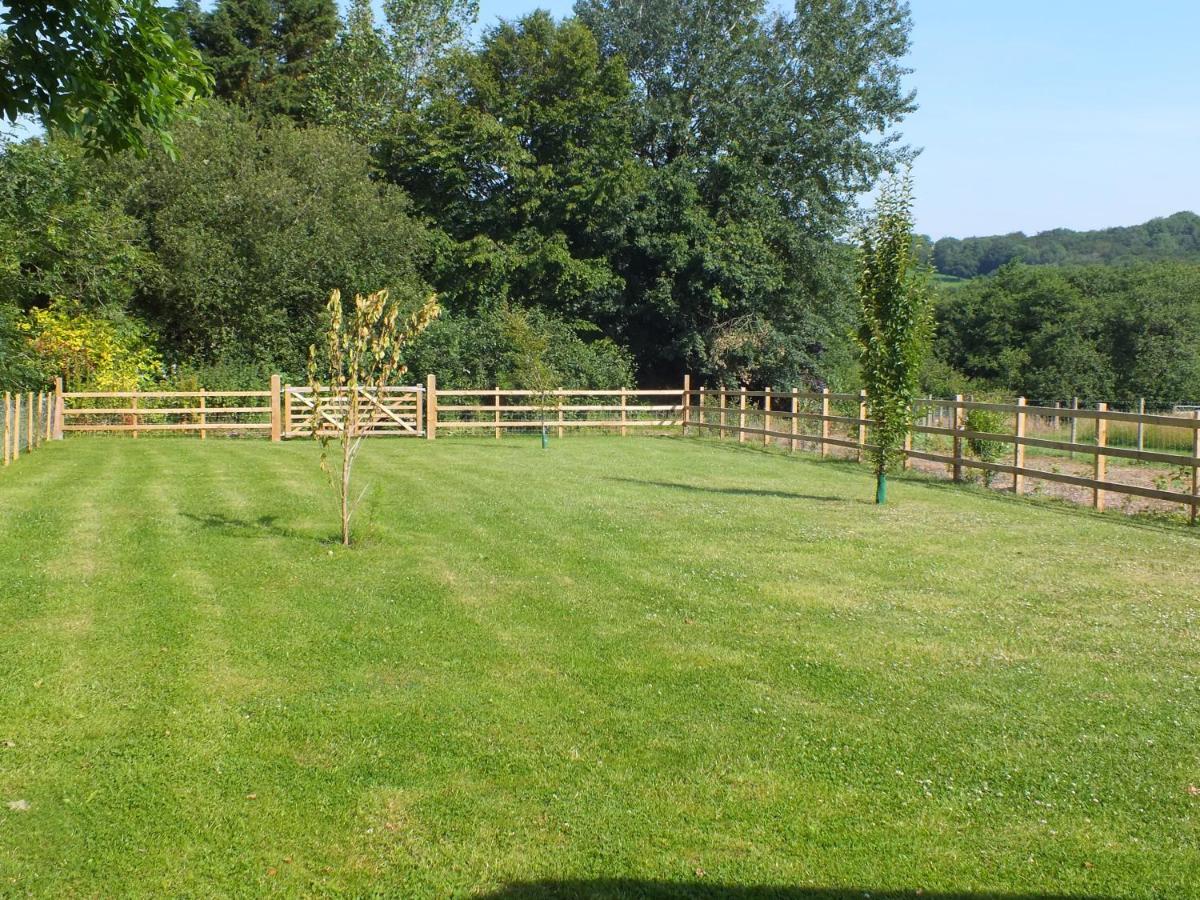 The Potting Shed And The Garden Shed Self Catering Villa Carmarthen Luaran gambar